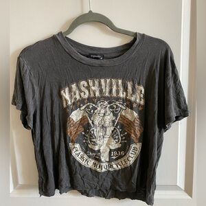 Nashville Graphic Tee!
